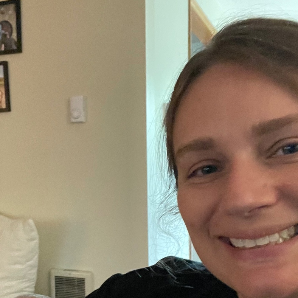 Meet your Posher, Anna